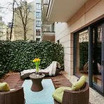 Hoza 55 - Piekny Cichy Ogrodek - Bezplatny Podziemny Parking - Free Parking - Better Apartman *