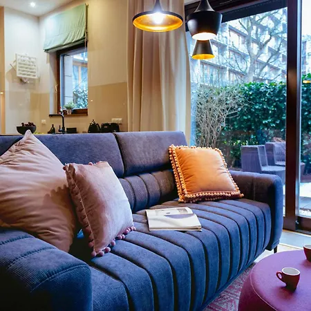 Hoza 55 - Piekny Cichy Ogrodek - Bezplatny Podziemny Parking - Free Parking - Better ורשה