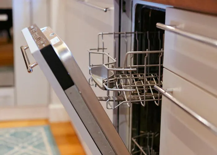 Apartment Hoza 55 - Piekny Cichy Ogrodek - Bezplatny Podziemny Parking - Free Parking - Better *