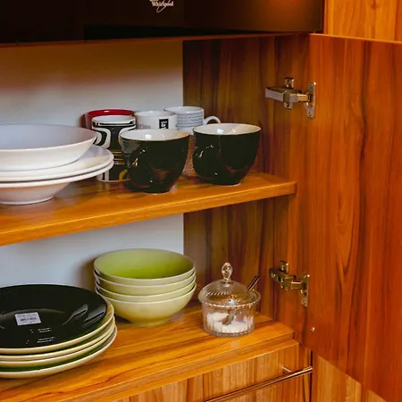 Hoza 55 - Piekny Cichy Ogrodek - Bezplatny Podziemny Parking - Free Parking - Better Apartment