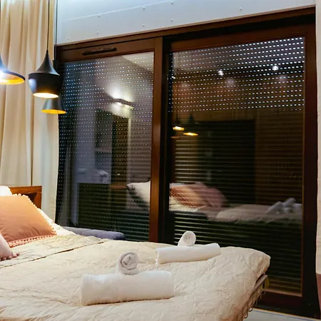 Hoza 55 - Piekny Cichy Ogrodek - Bezplatny Podziemny Parking - Free Parking - Better *